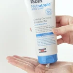 ISDIN NUTRATOPIC PRO-AMP CREME EMOLLIENTE HYDRATANTE  - 200 ML – Image 2