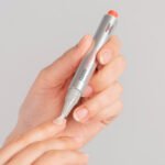 ISDIN SI-NAILS STYLO DURCISSEUR SOIN DES ONGLES - 2.5 ML – Image 4