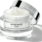 ESTHEDERM ESTHEWHITE SOIN JOUR HYDRATANT ECLAIRCISSANT - 50 ML – Image 3