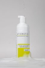 HT CEUTIC MOUSSE NETTOYANTE BOOSTER ECLAT - 150 ML – Image 3