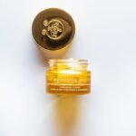 APIVITA BEESSENTIAL OILS BAUME DE NUIT FORTIFIANT & NOURRISSANT COMPLEMENT CUTANE - 15 ML – Image 6