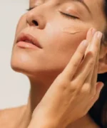 BABE SOLAIRE CREME VISAGE SUPER FLUID TEINTE SPF 50 - 50 ML – Image 2
