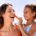 SVR SUN SECURE EASY STICK SPF 50+ – 10 GR – Image 3